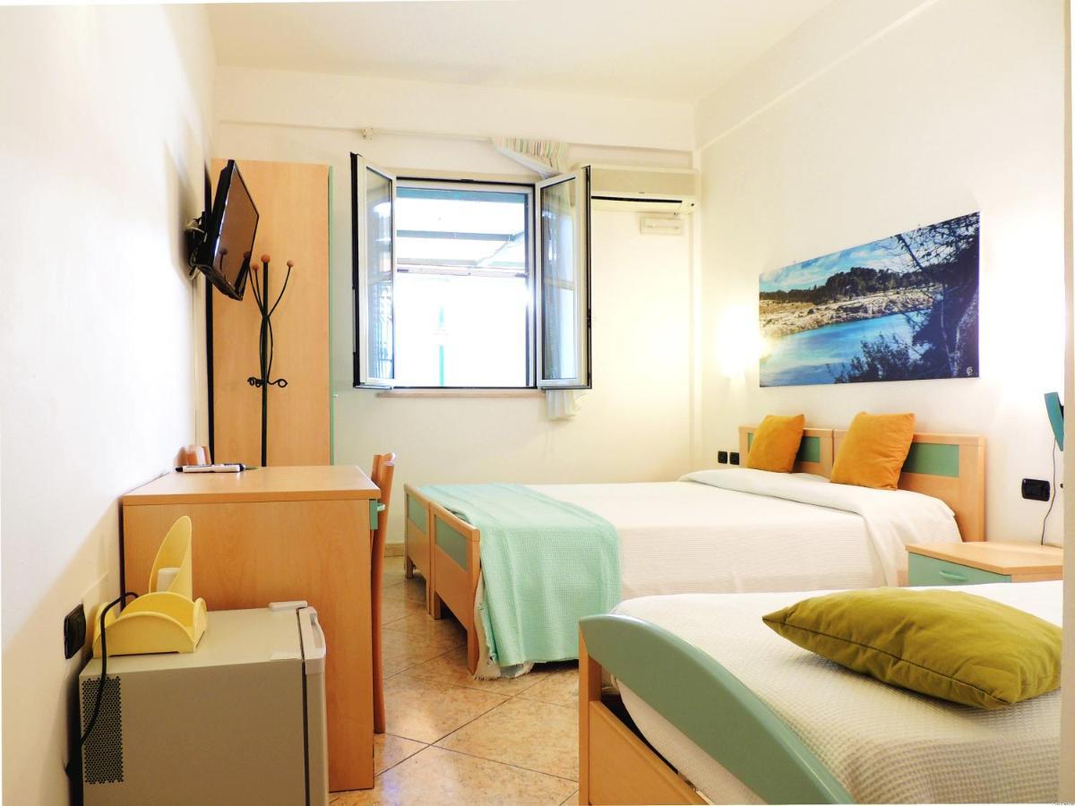 Hotel Porto Badisco Exteriör bild